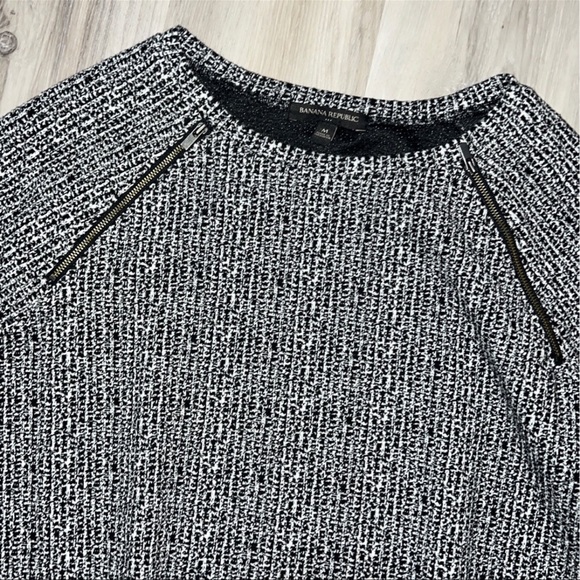 Women Knee Length Sweater Dress - Picture 3 of 5